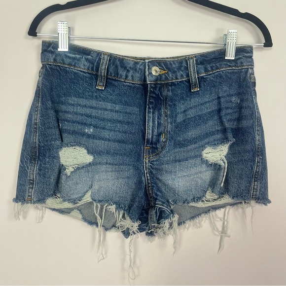 Forever 21 Blue Jeans Denim Shorts Distressed Sz 26 - Picture 1 of 6